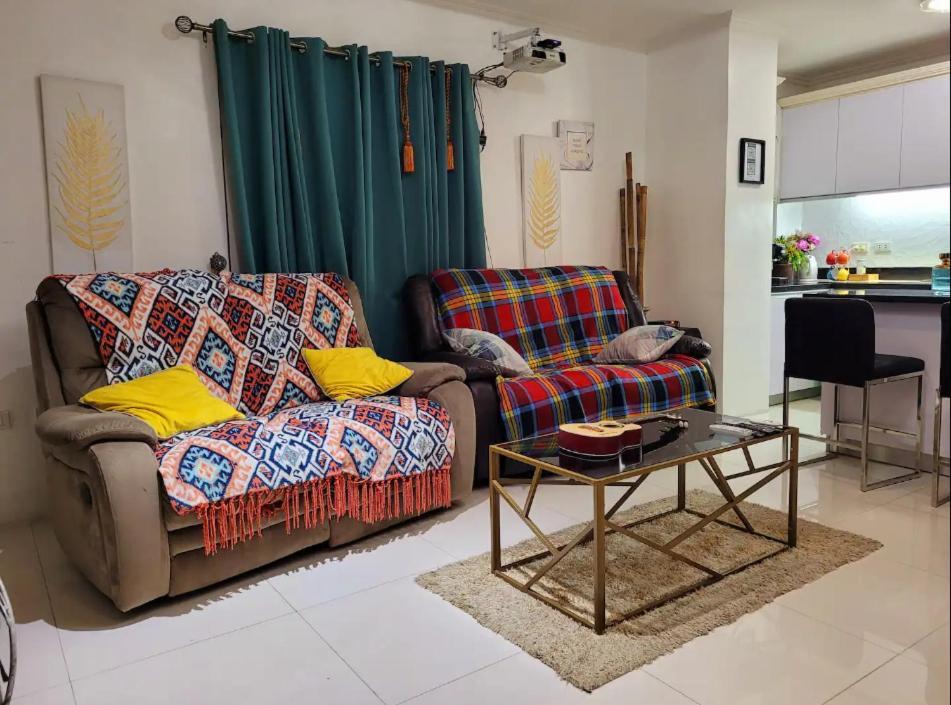 Lucky Suite Kandi 2 Bedrooms 앙헬레스 외부 사진